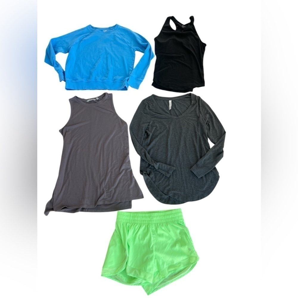🌟Athleta Crew Necks Tank Tops & Shorts 5 piece Bundle! 4 Tops and 1 short